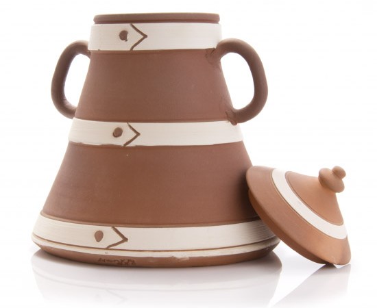 Sella tradicional de cerámica